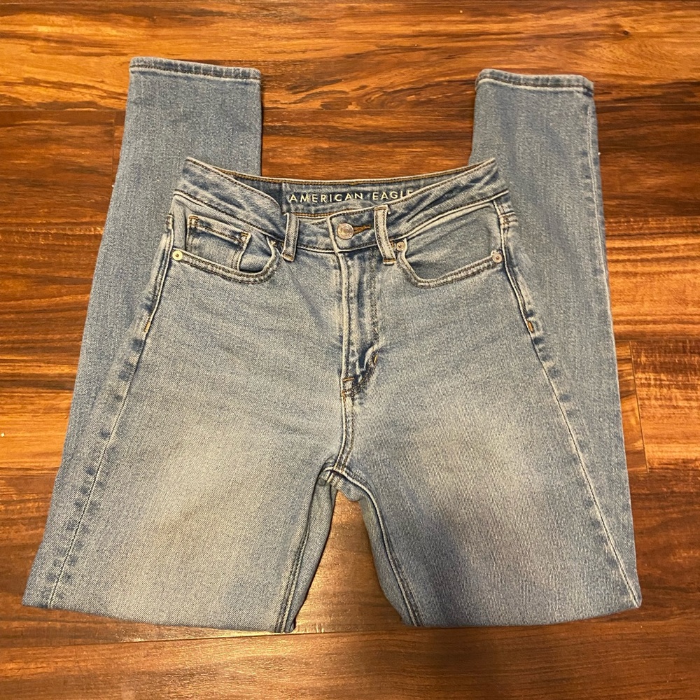 American Eagle Mom Jean Size 00 Reg